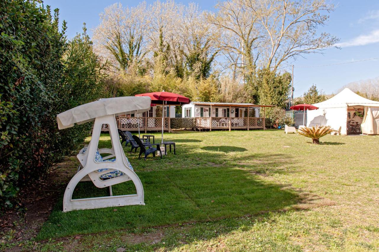 Oasis On The River Vila Marina Di Pisa Exterior foto